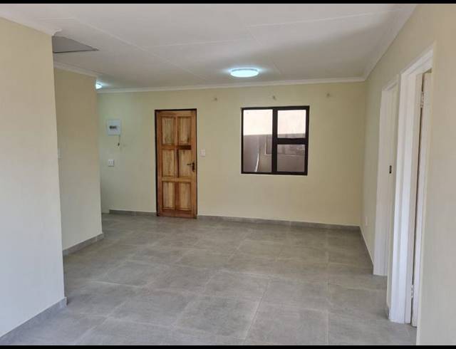 3 BEDROOM HOUSE FOR SALE IN WINDMILL PARK